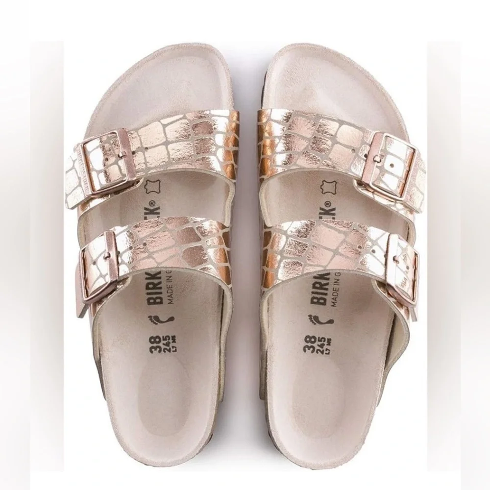 Birkenstock Sandals 🤎 - Picture 2 of 14